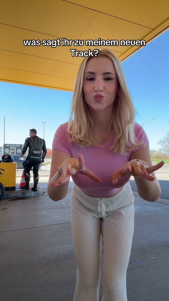 TikTok video thumbnail by vansessy.music