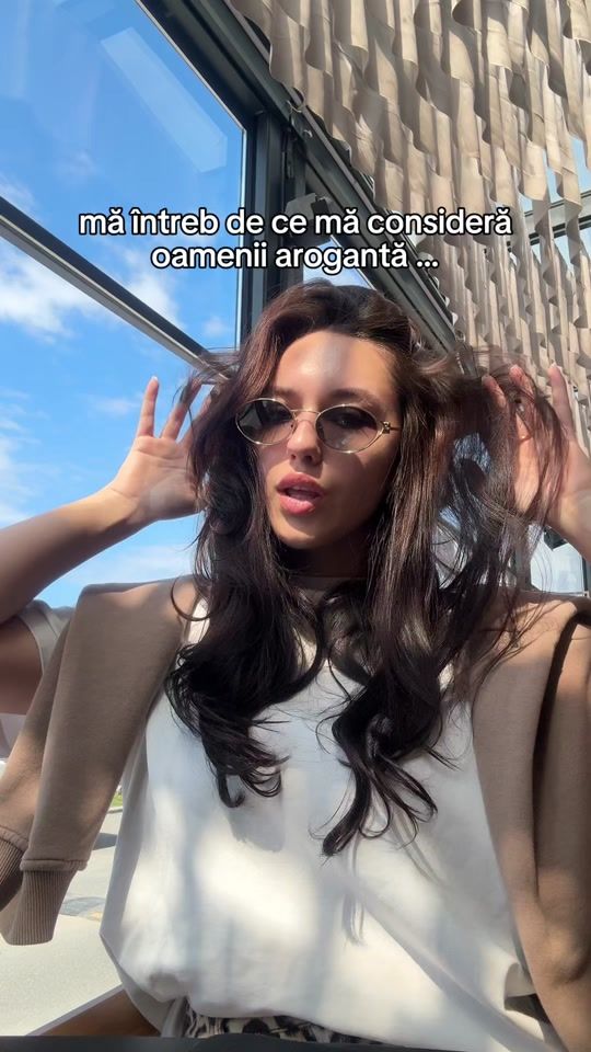 TikTok video thumbnail by roxanasandu_