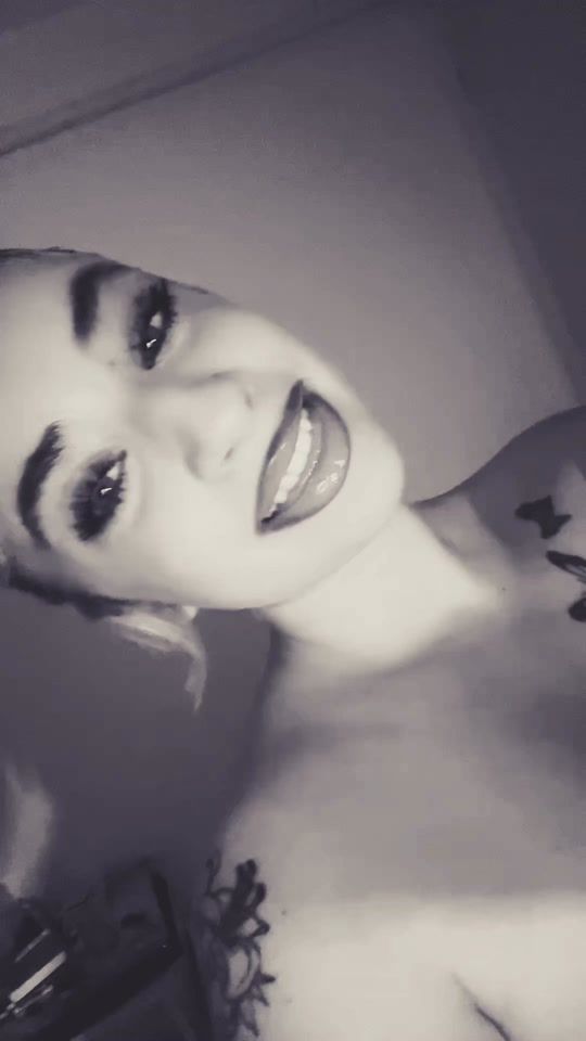 TikTok video thumbnail by d.emiliaaaa