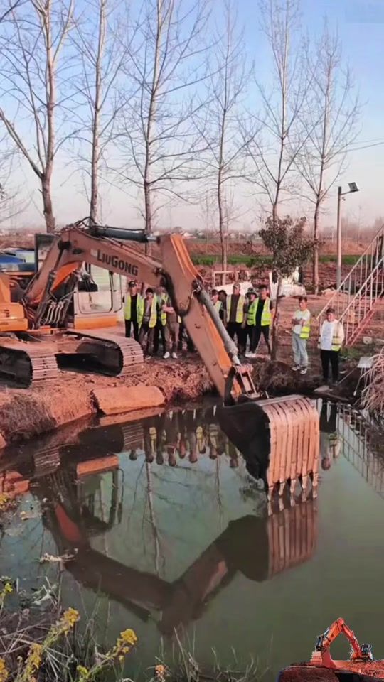 TikTok video thumbnail by excavator.19