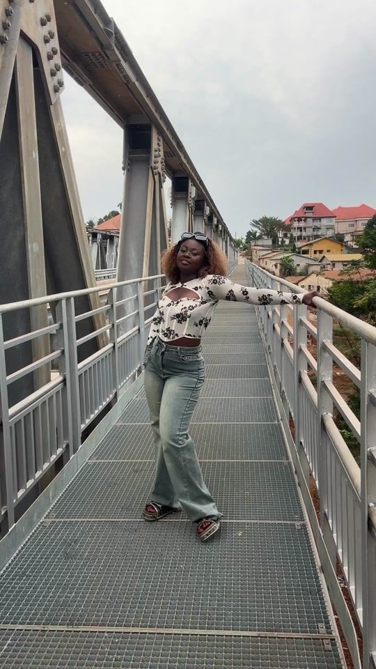 TikTok video thumbnail by salonideguinee