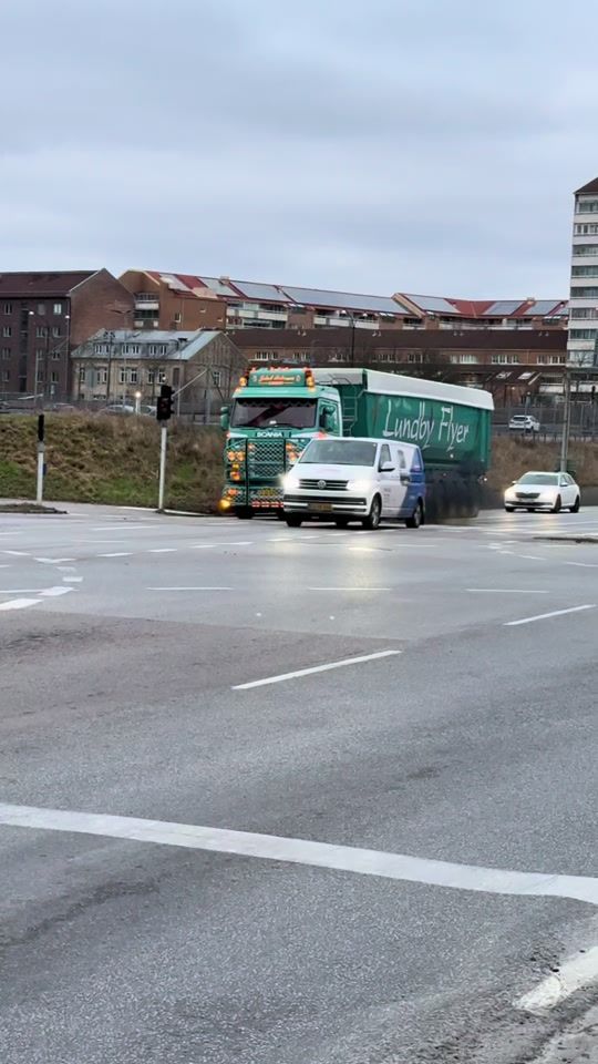TikTok video thumbnail by jf_truckspotting