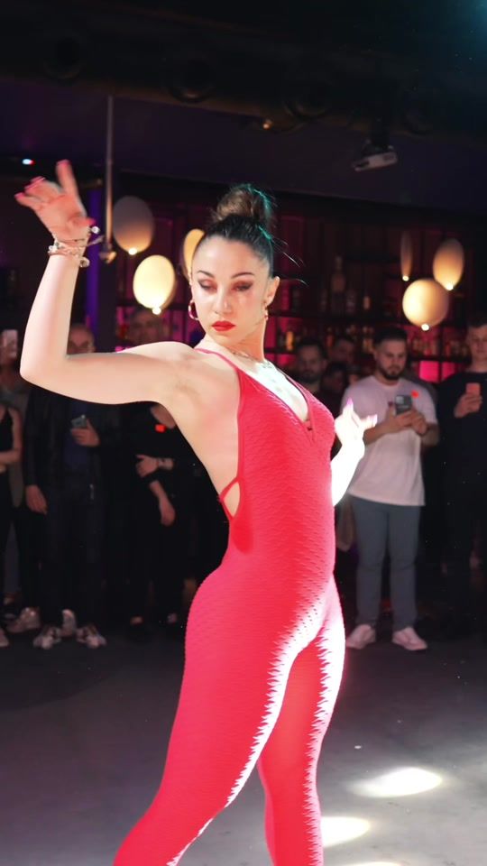 TikTok video thumbnail by elenakhamsi