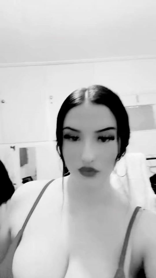 TikTok video thumbnail by use21er