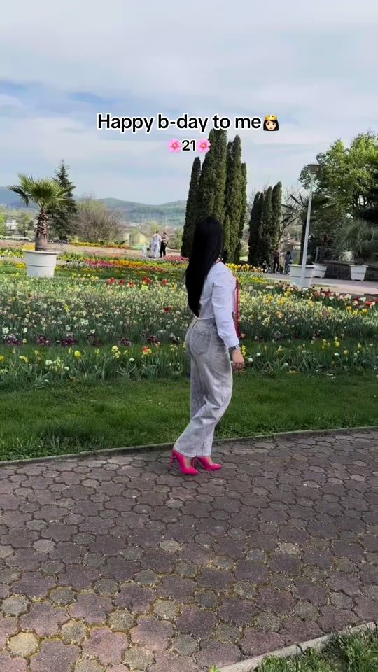 TikTok video thumbnail by b.georgiiianaaa