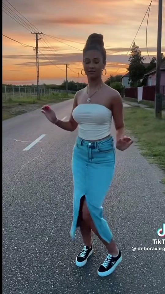 TikTok video thumbnail by v_debora24