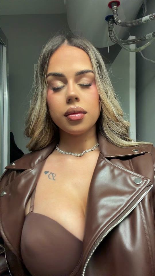 TikTok video thumbnail by anaarm02