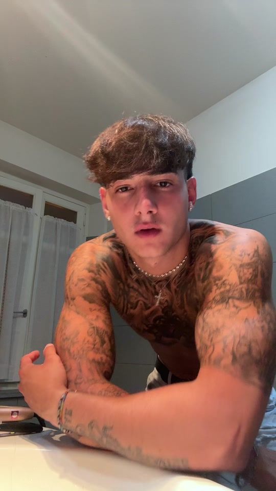 TikTok video thumbnail by nicoveglio