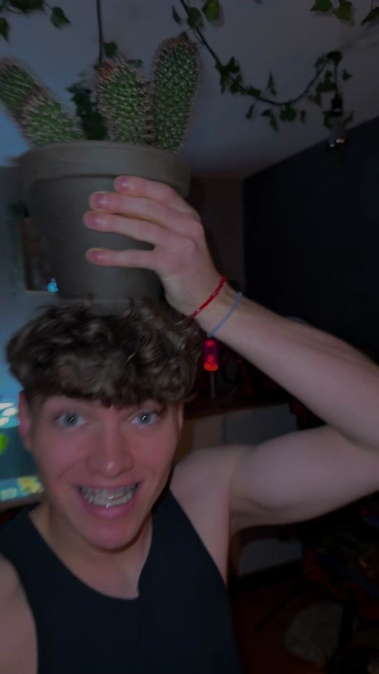 TikTok video thumbnail by ._eros_