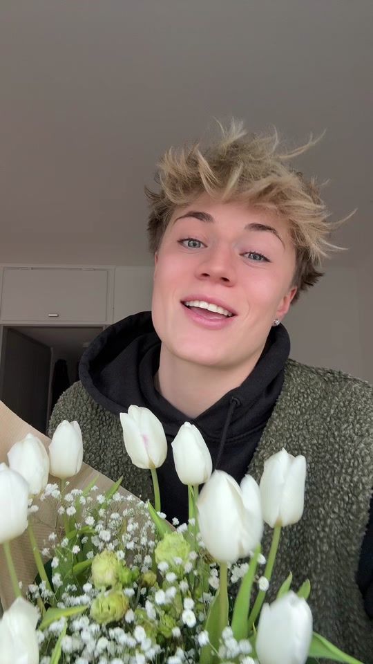 TikTok video thumbnail by adele_vez