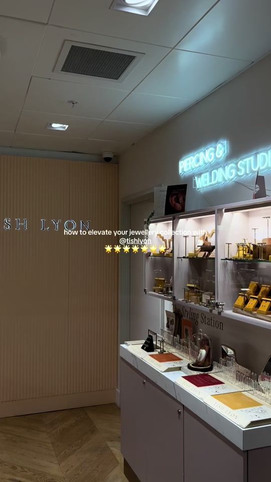 TikTok video thumbnail by _zoehorn