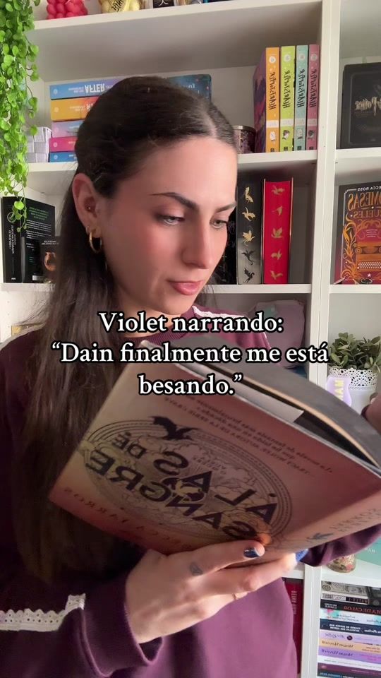 TikTok video thumbnail by elenainbooks