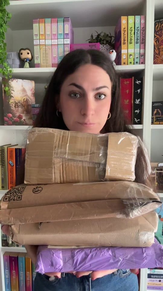 TikTok video thumbnail by elenainbooks