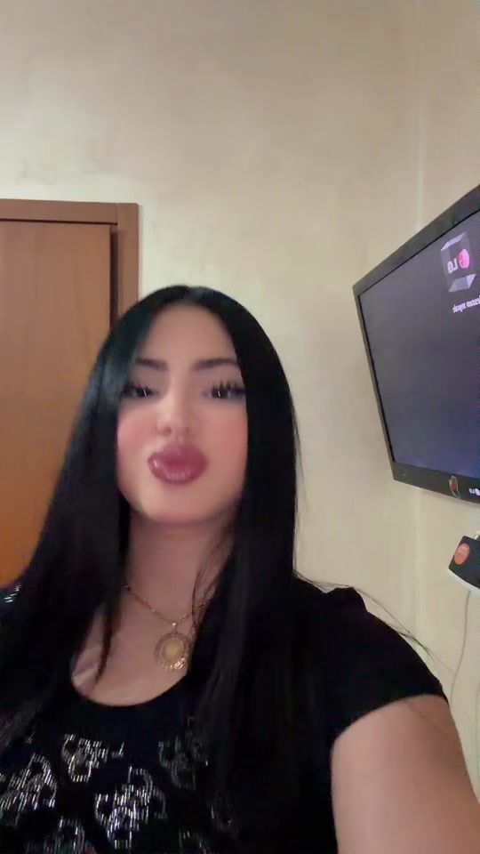 TikTok video thumbnail by la_yasminne