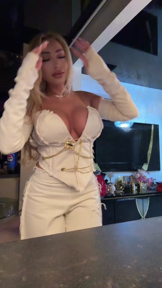 TikTok video thumbnail by ramyramonamarin