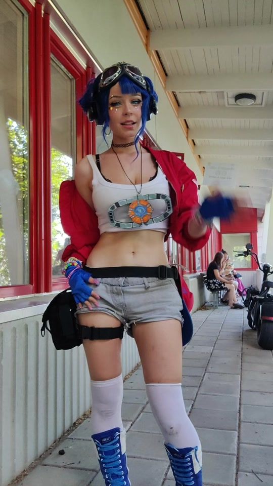 TikTok video thumbnail by frogzzi_the1