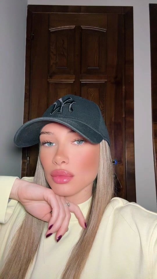 TikTok video thumbnail by auroragiraldi_