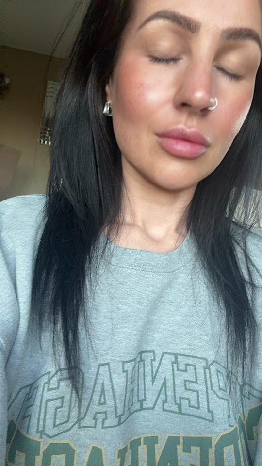 TikTok video thumbnail by thecottagesinger