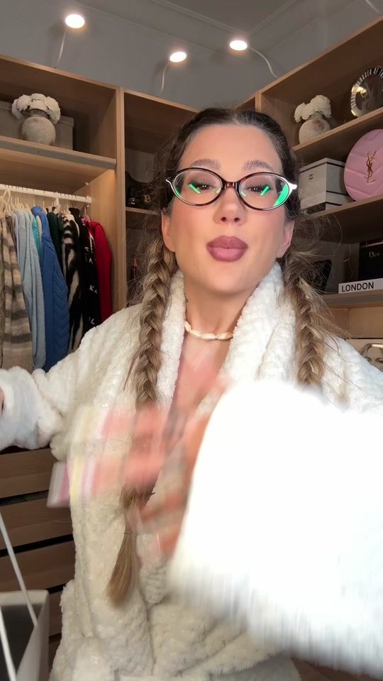 TikTok video thumbnail by venetiakamara