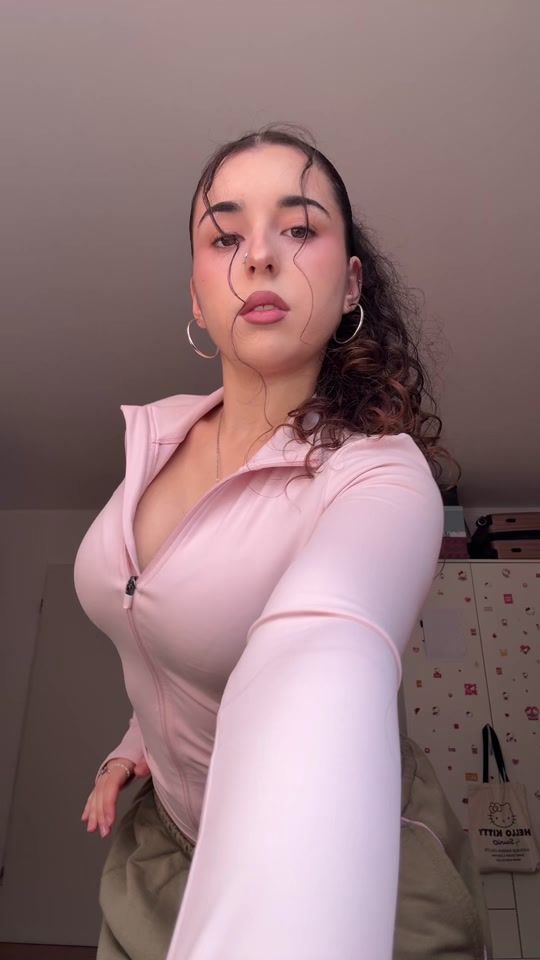 TikTok video thumbnail by kellyisdancing