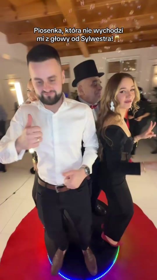 TikTok video thumbnail by laura.elliem