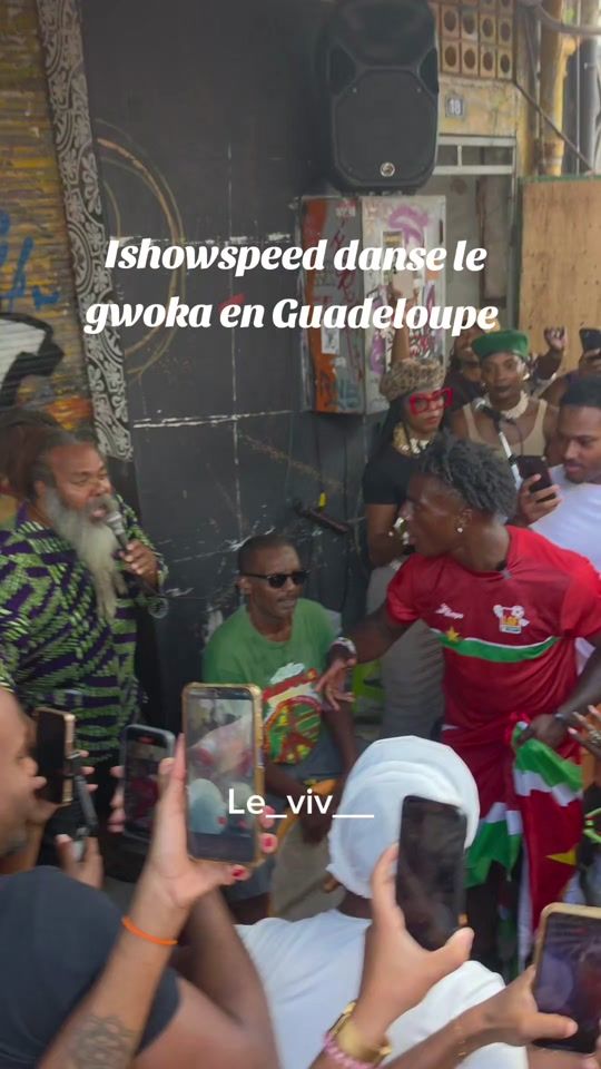TikTok video thumbnail by le_viv__