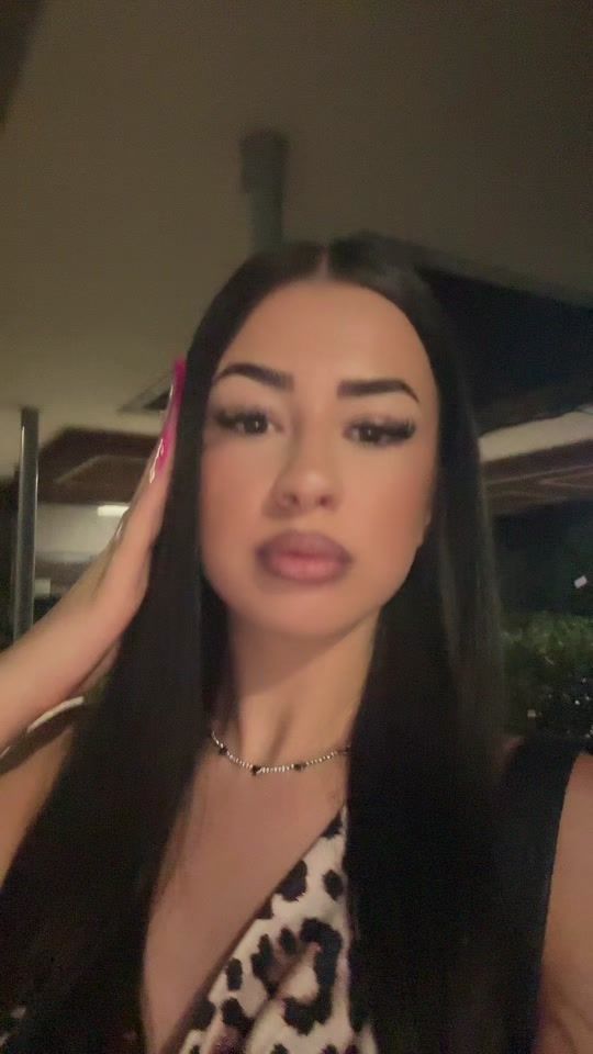 TikTok video thumbnail by saradelmi222