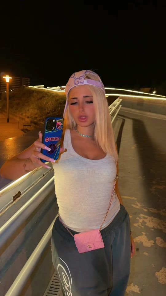 TikTok using Bande organisée