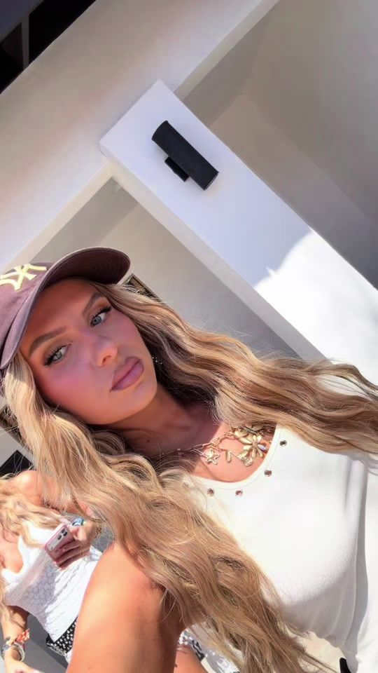 TikTok video thumbnail by chloeburrows
