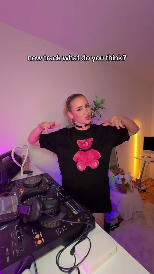 TikTok video thumbnail by vansessy.music