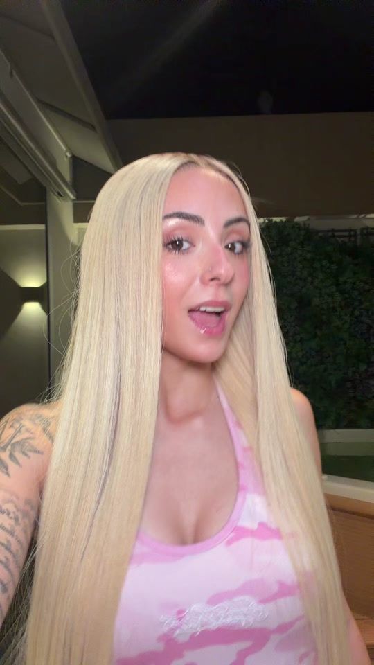TikTok using Se Preparó