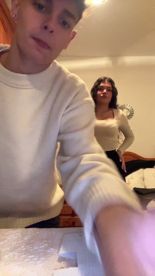 TikTok video thumbnail by paoladiaaaz_