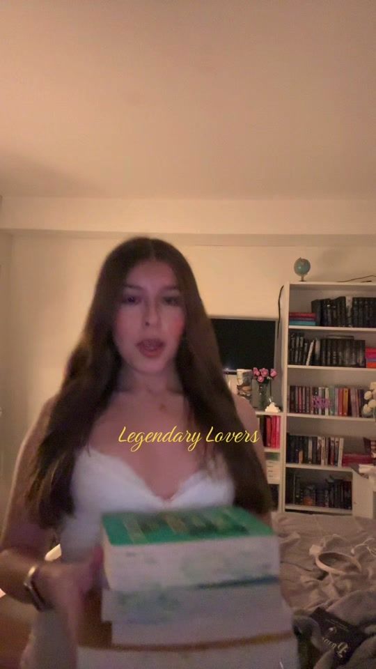 TikTok video thumbnail by readwithhilda