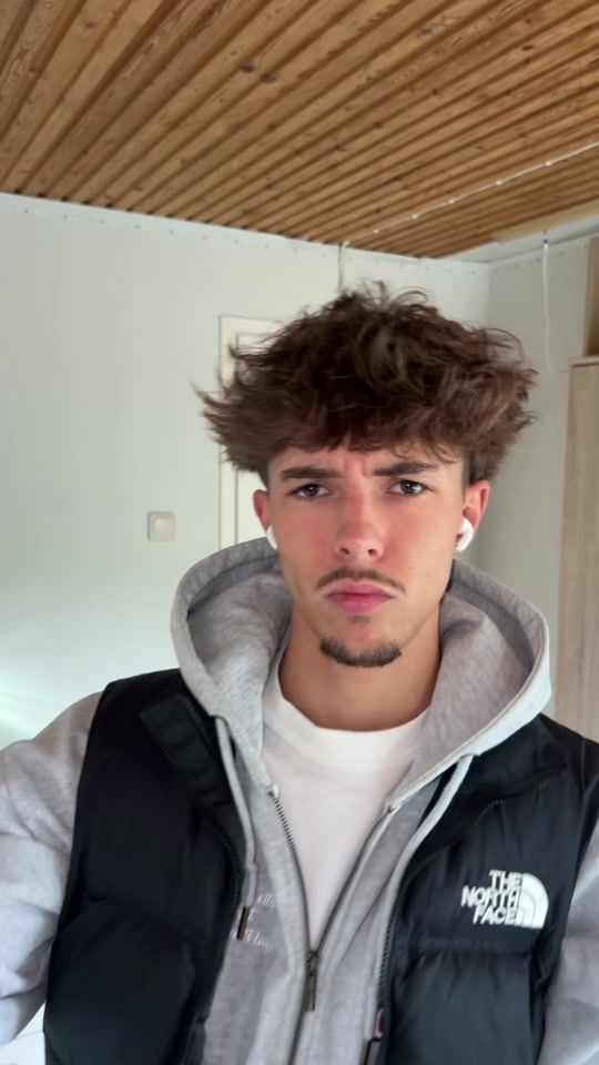 TikTok video thumbnail by ronaldo_kaljo
