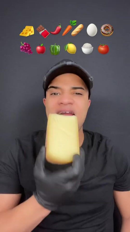TikTok using MONEY
