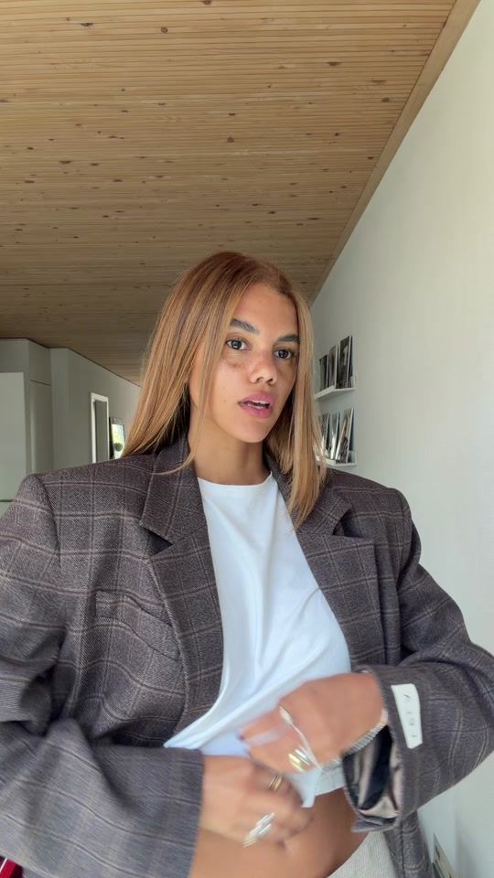 TikTok video thumbnail by larissajeannew