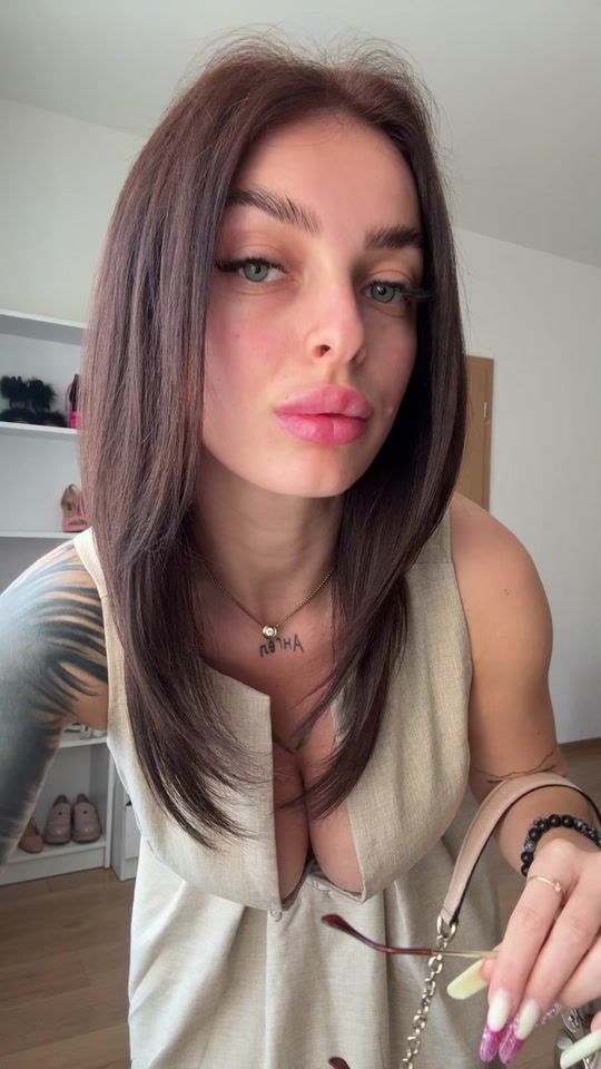 TikTok video thumbnail by v.rozzi_