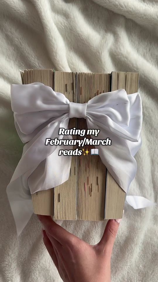 TikTok video thumbnail by aletareads