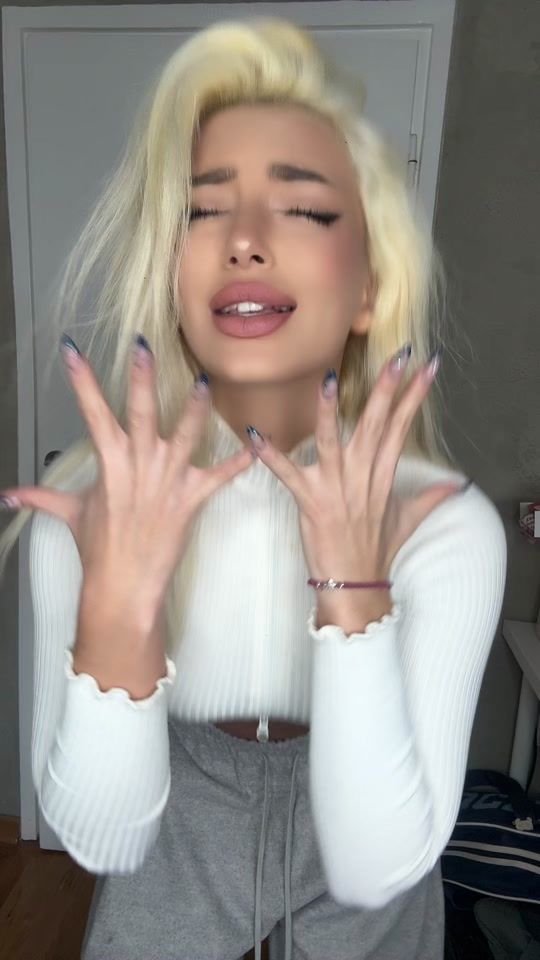 TikTok video thumbnail by barbiamerika