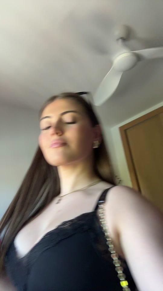 TikTok video thumbnail by zoeegomeezz_