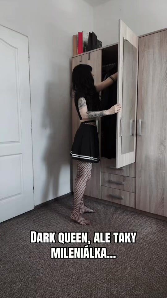 TikTok video thumbnail by hellovka_