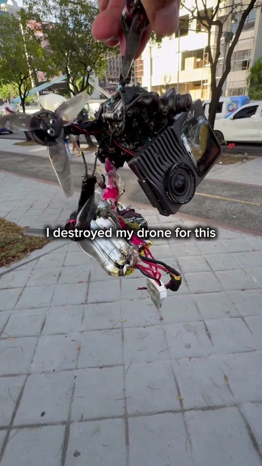 TikTok video thumbnail by dronic_fpv