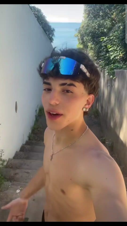 TikTok video thumbnail by hugo_sz000000