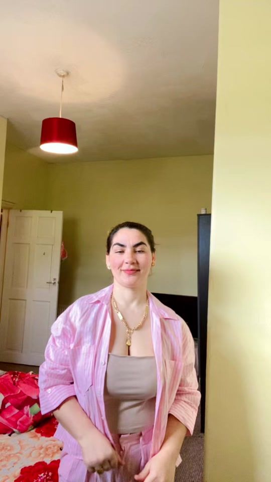 TikTok video thumbnail by larisaoficial16