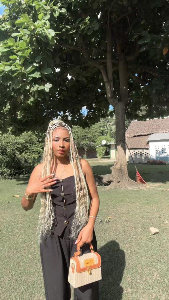 TikTok video thumbnail by djaminakassam