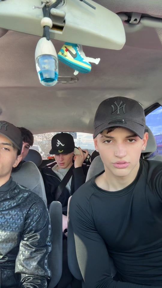 TikTok video thumbnail by aaronrubia_
