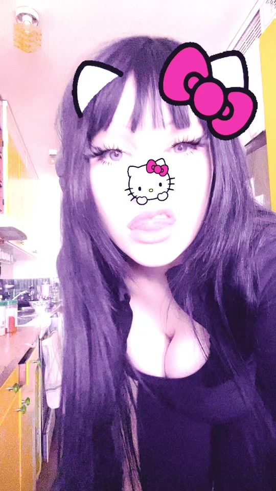 TikTok video thumbnail by 2molls