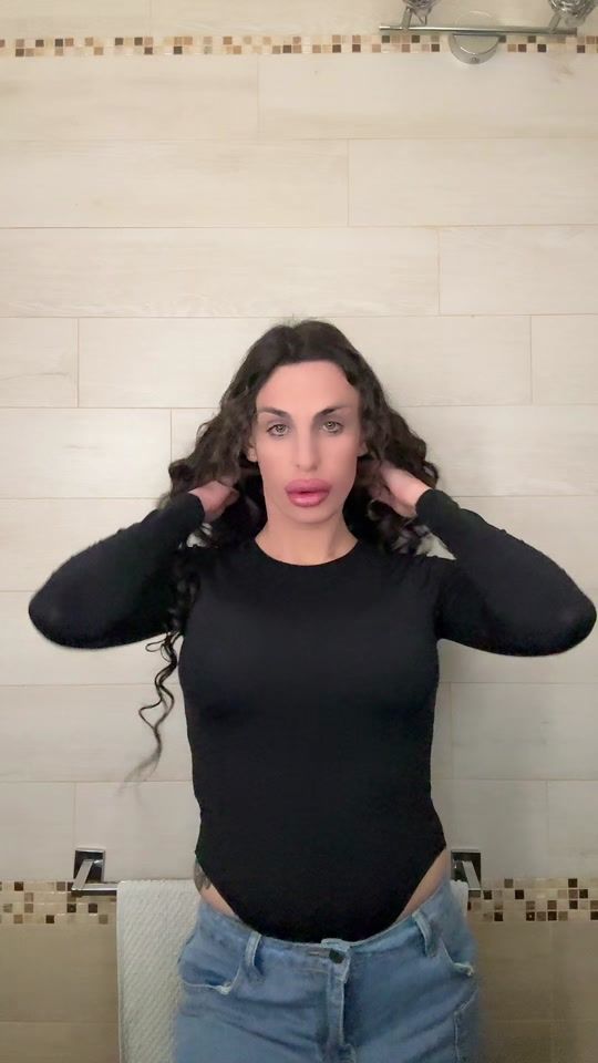 TikTok video thumbnail by chanel_sarcina