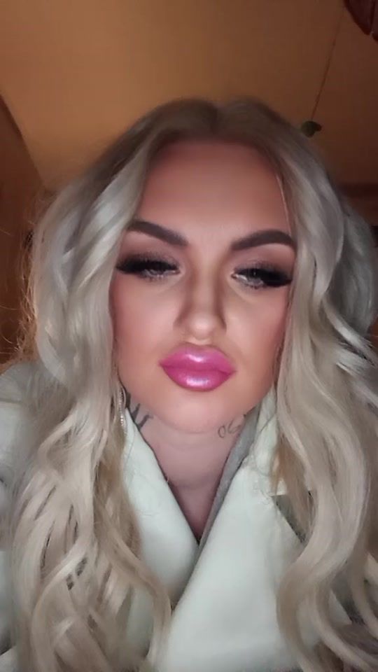 TikTok video thumbnail by karolinajeicona
