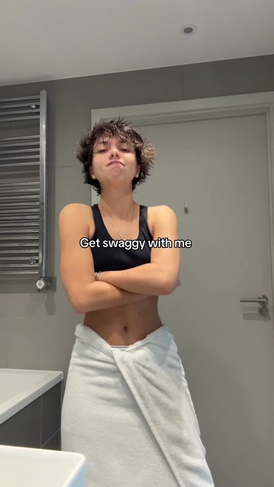 TikTok video thumbnail by valentinalabriiola